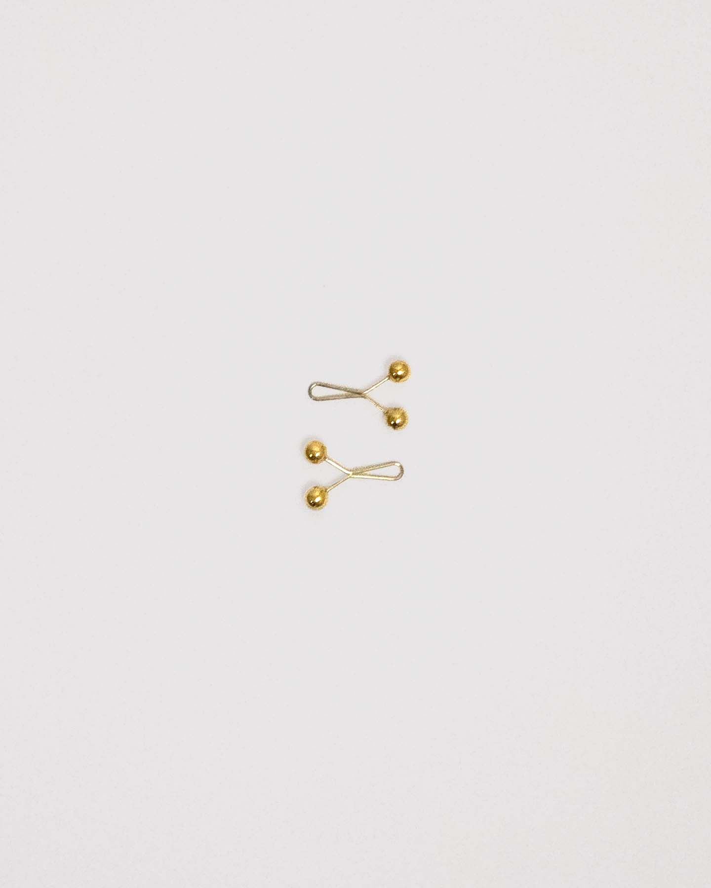 Hijab clips - Pearl - Gold
