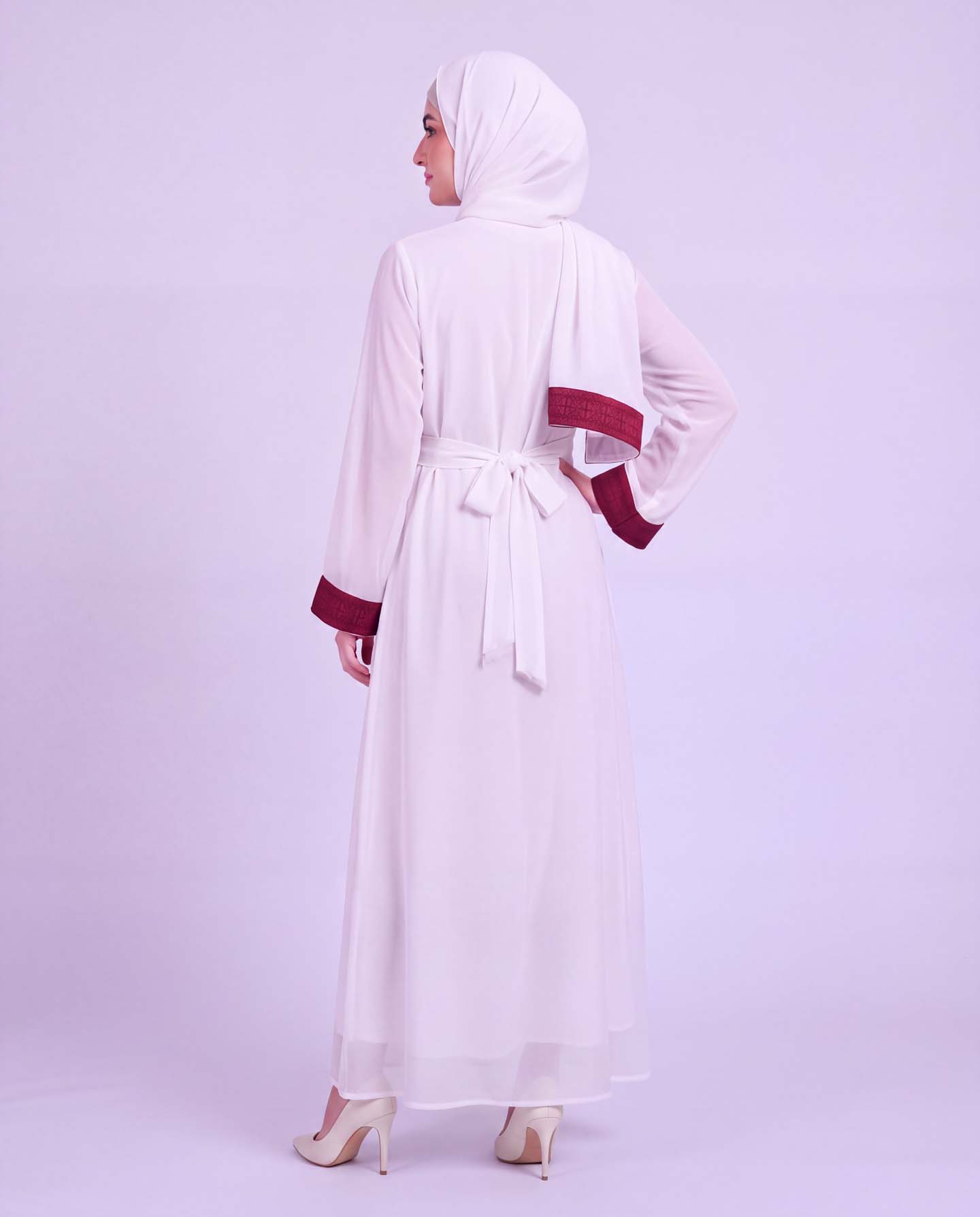 Traditionell Abaya i Palestinska Mönster med Hijab - Vit - 2