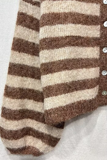 Qnuz - Lux Knit w Stripes Camel