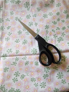 Fabric: floral, pink, white, green