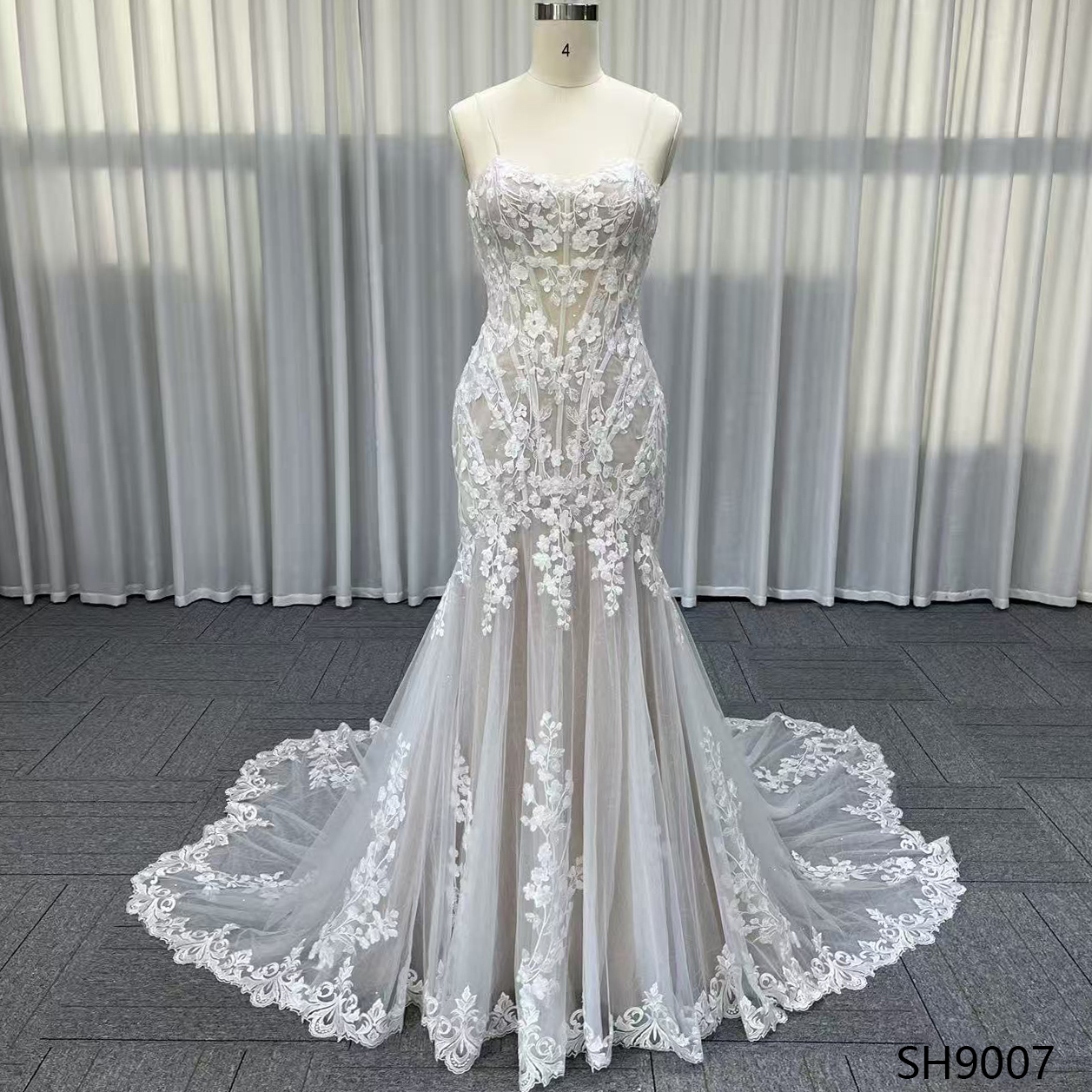 Dnnovia bridal SH9007