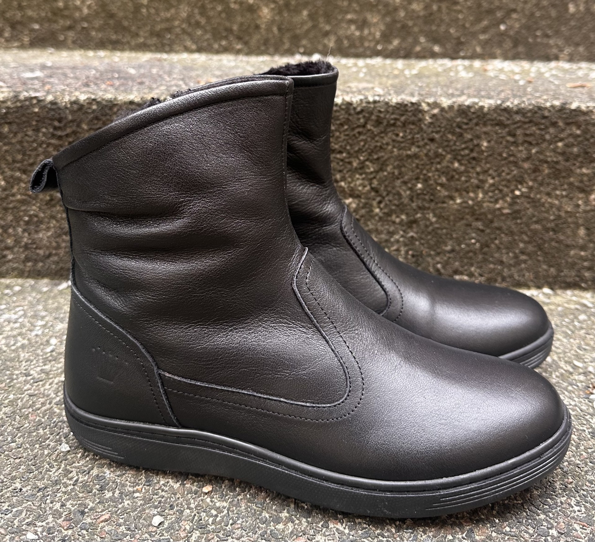 Sköna, fodrade boots från Charlotte of Sweden, svart - 2