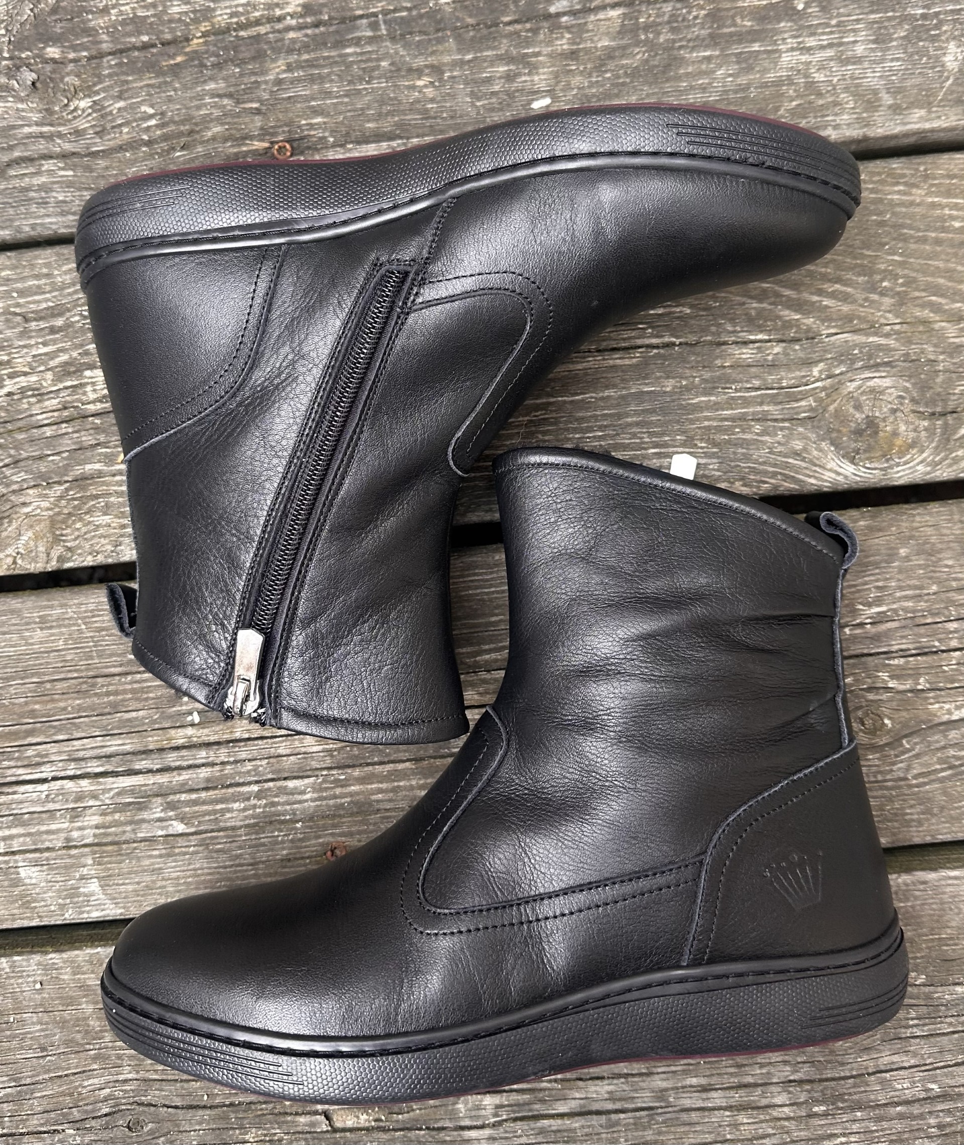 Sköna, fodrade boots från Charlotte of Sweden, svart