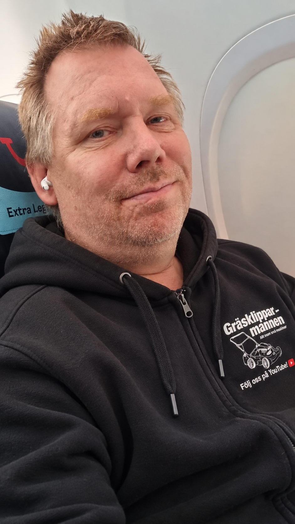 Svart Hoodie Dragkedja Gräsklipparmannens Favorit