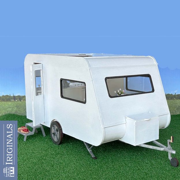 Caravan - Kit from Iriginals - Wood