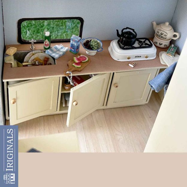 Kitchen for the Caravan- Kit from Iriginals - Wood