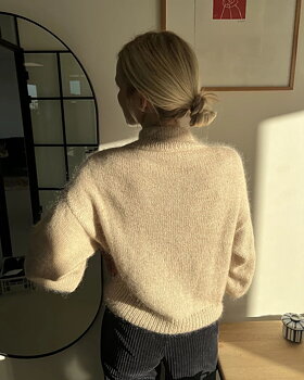 PetiteKnit Ballongsweater (21 m st 4)