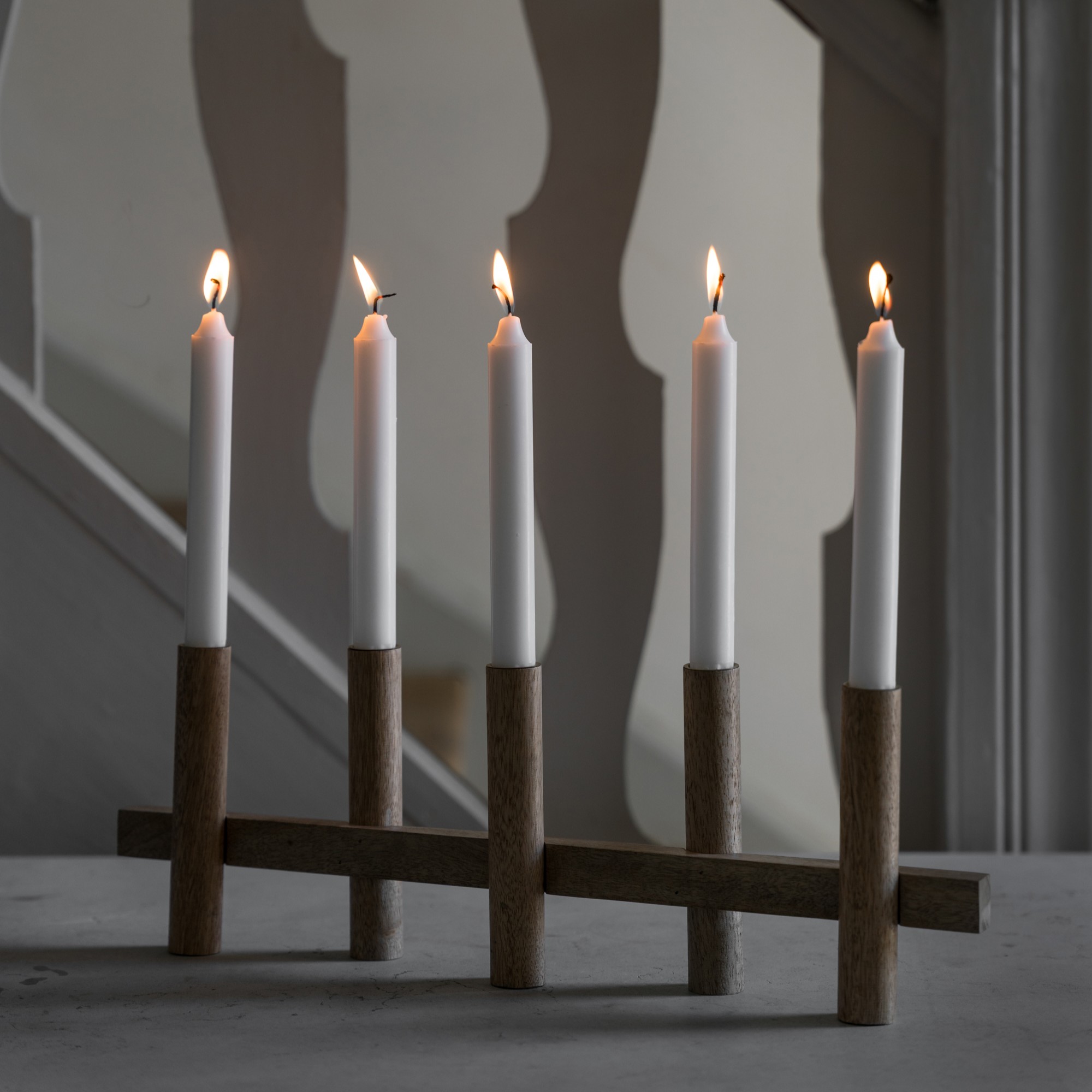 Ljusstake ERNST - Ljust Trä
