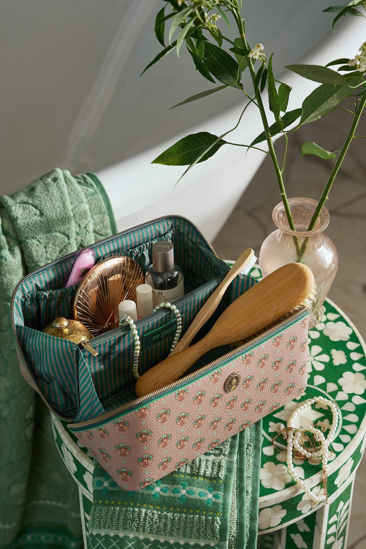 Pip Studio Necessär Cyrille Medium Jaipur Flower Khaki Green - 2