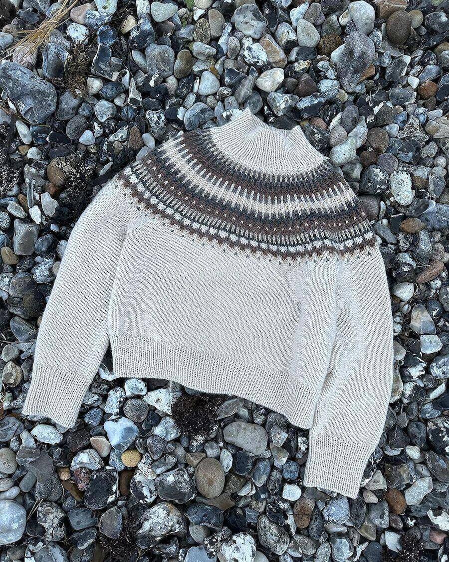 PetiteKnit Celeste Sweater (20 m flerfärgsstick st 4-4,5) - 7