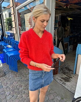 PetiteKnit Stockholm Sweater V-neck (21 m st 4)