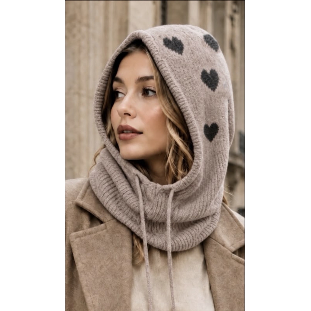 Balaclava with hearts taupe