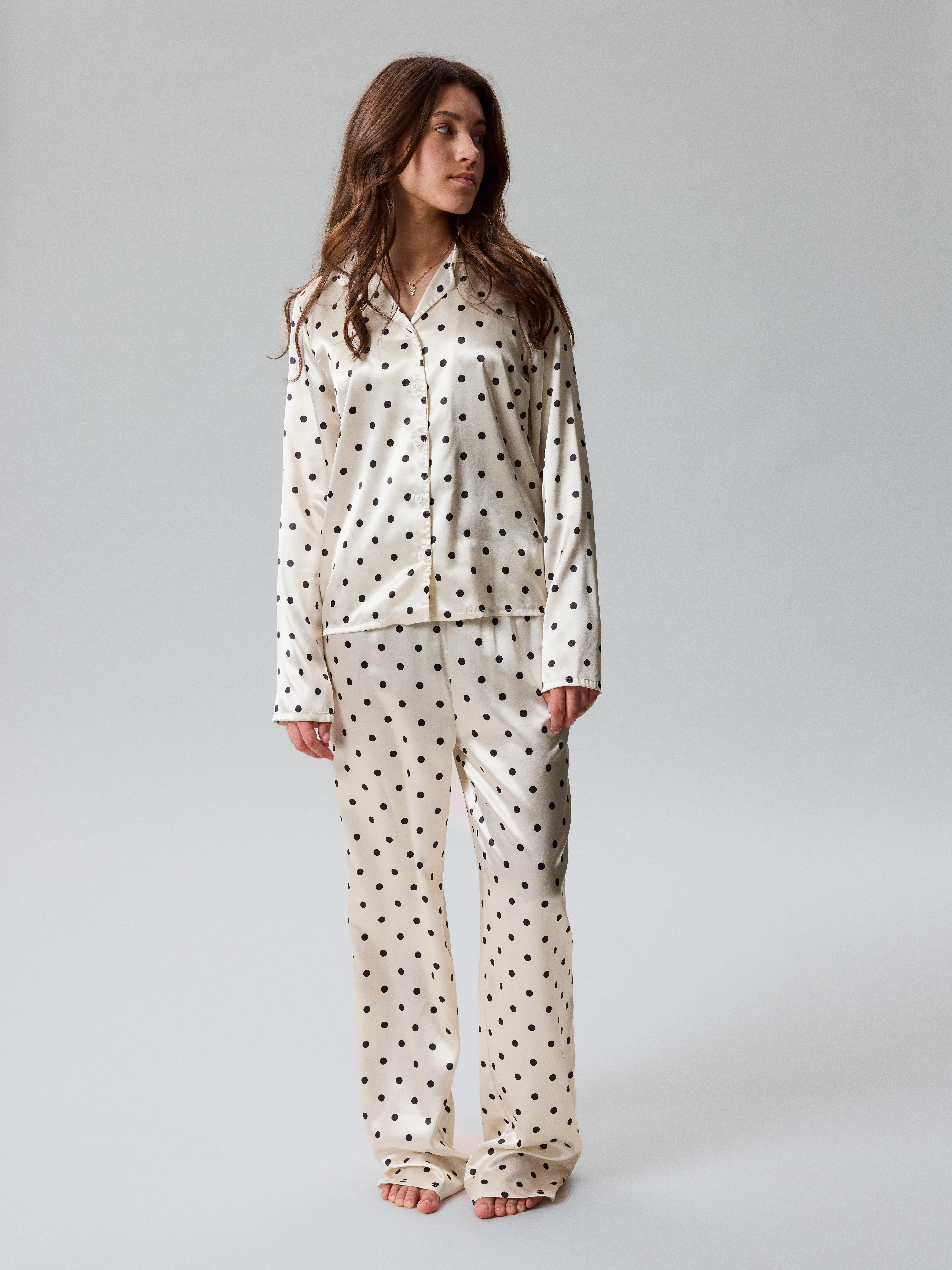 NLFDREAMY DOT PYJAMAS SET Antique White W. Pirate Black - 7