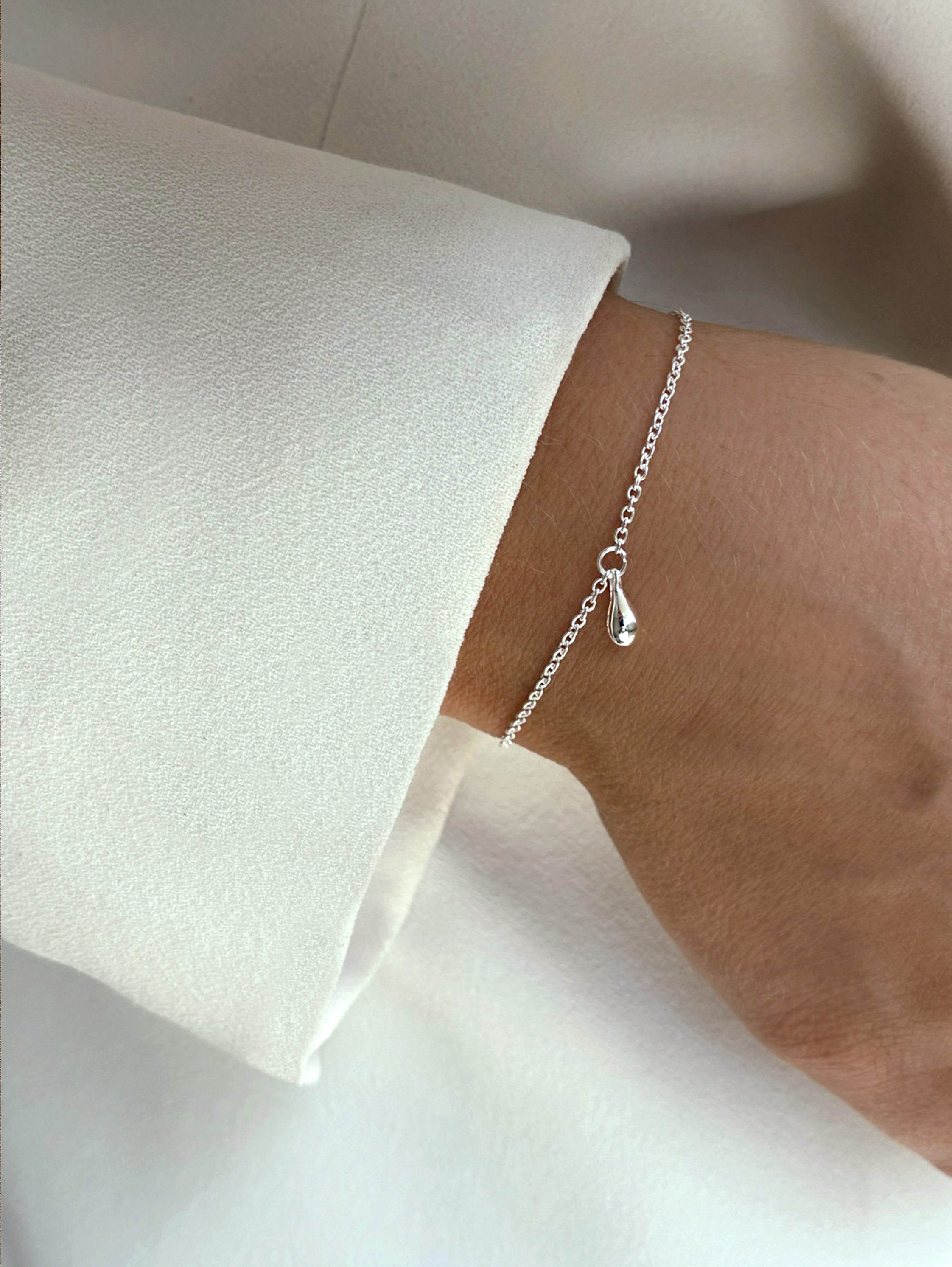 Loving Heart Armband Drop - 2