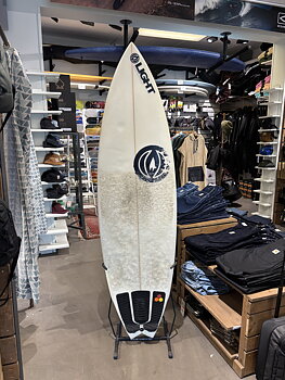 Begagnad Light Board Corp 6'6" Surfbräda