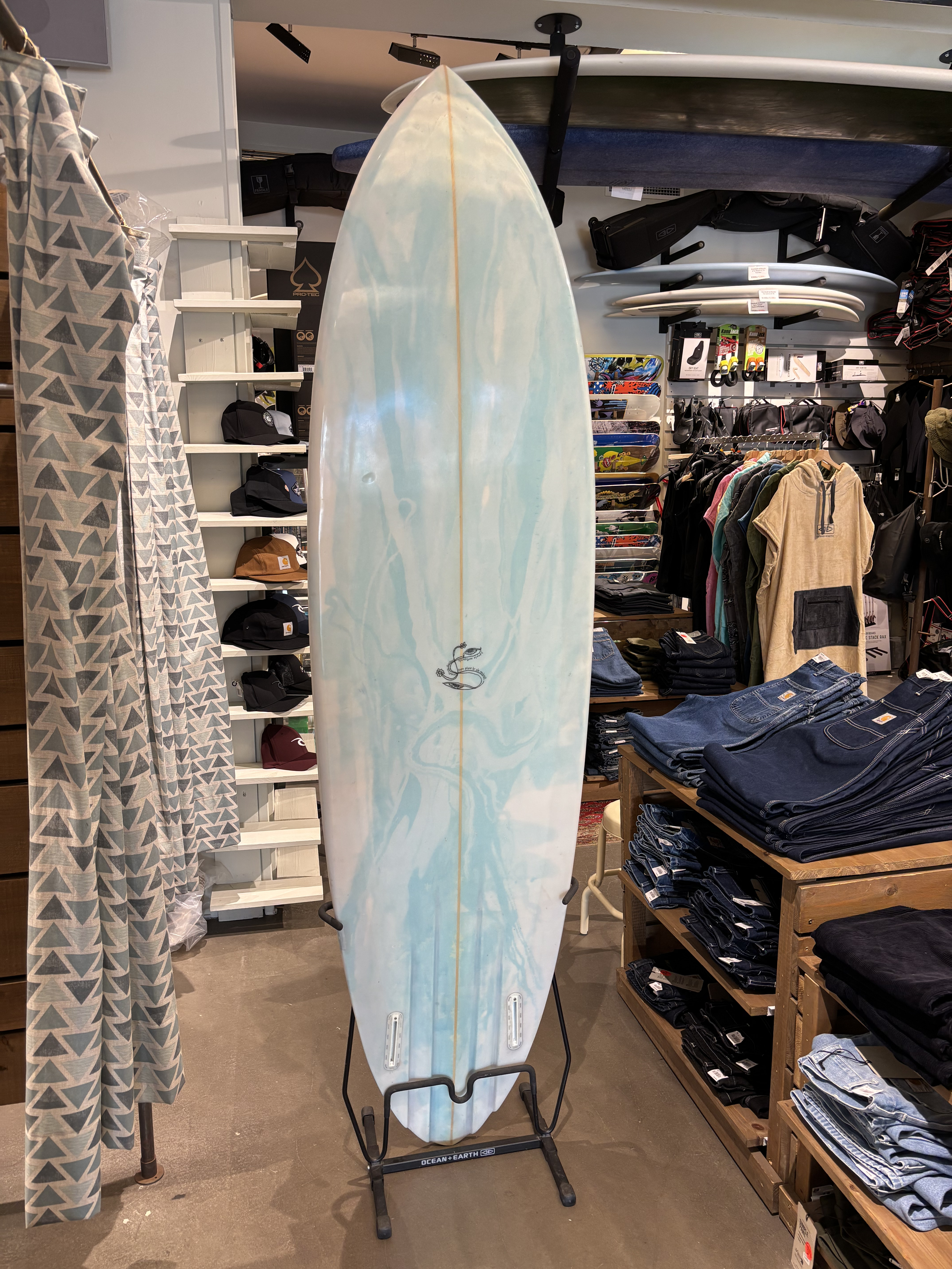 Begagnad Lucid Surfboards 7'2" Twin Fin - 2