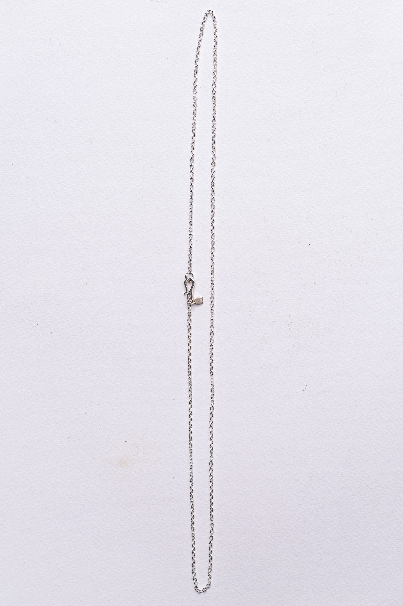 O.P Jewellery - Small Anchor Chain Hook Necklace 65 cm