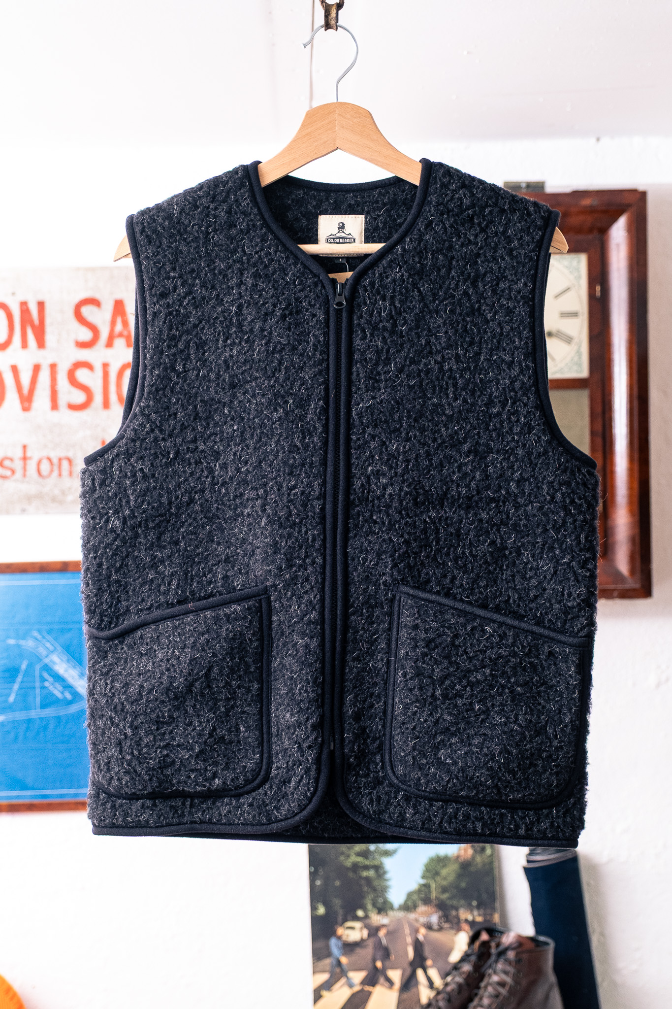 Coldbreaker - Pepitko Vest Black