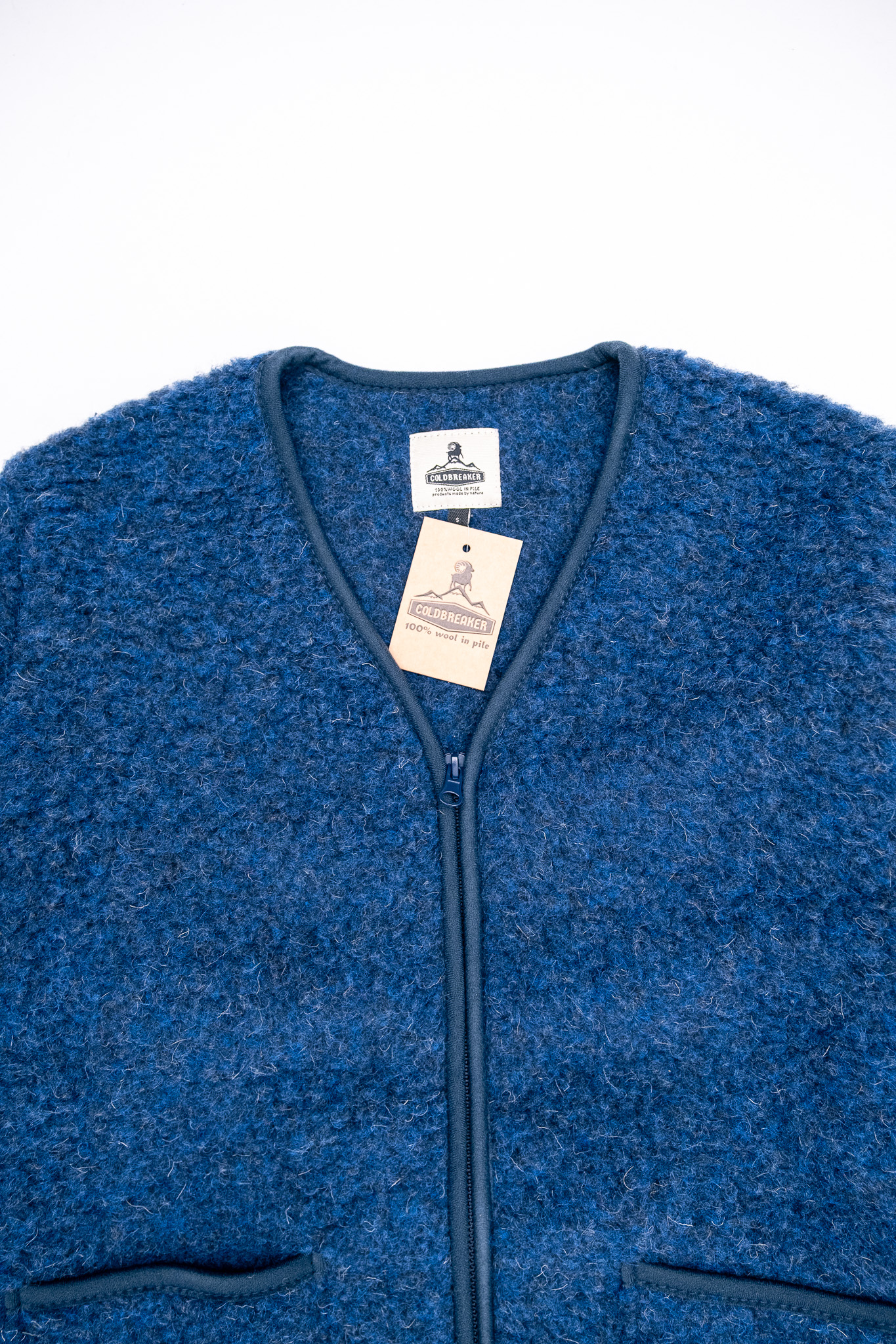 Coldbreaker - ZipupVee Cardigan Dark Blue - 3