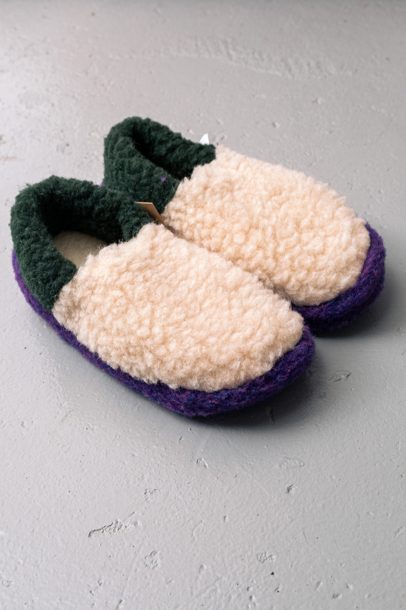 Coldbreaker - Siberian Slippers Beige