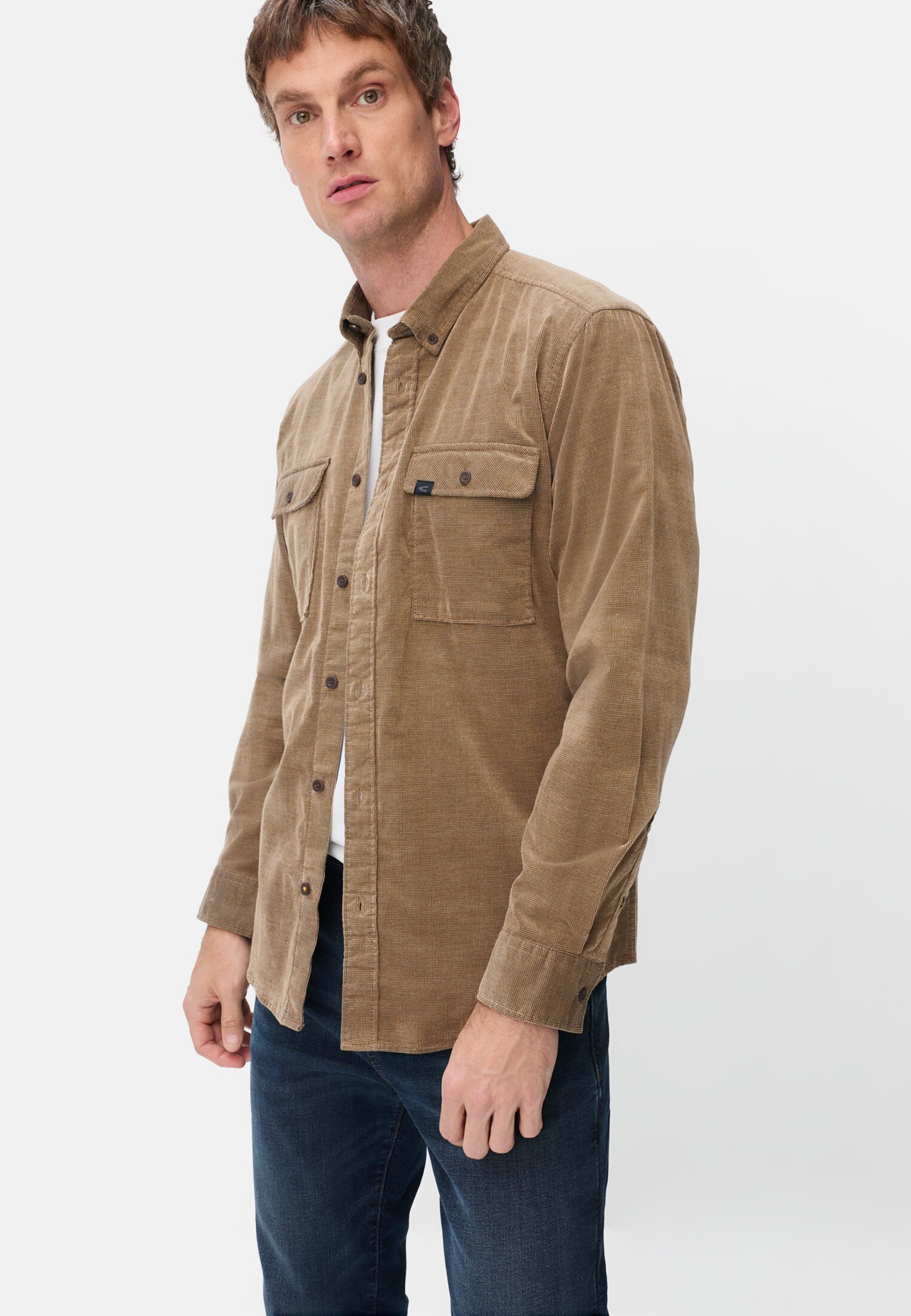 Overshirt i manchester med 2-vägsstretch, ljusbrun, från camel active.  - 3