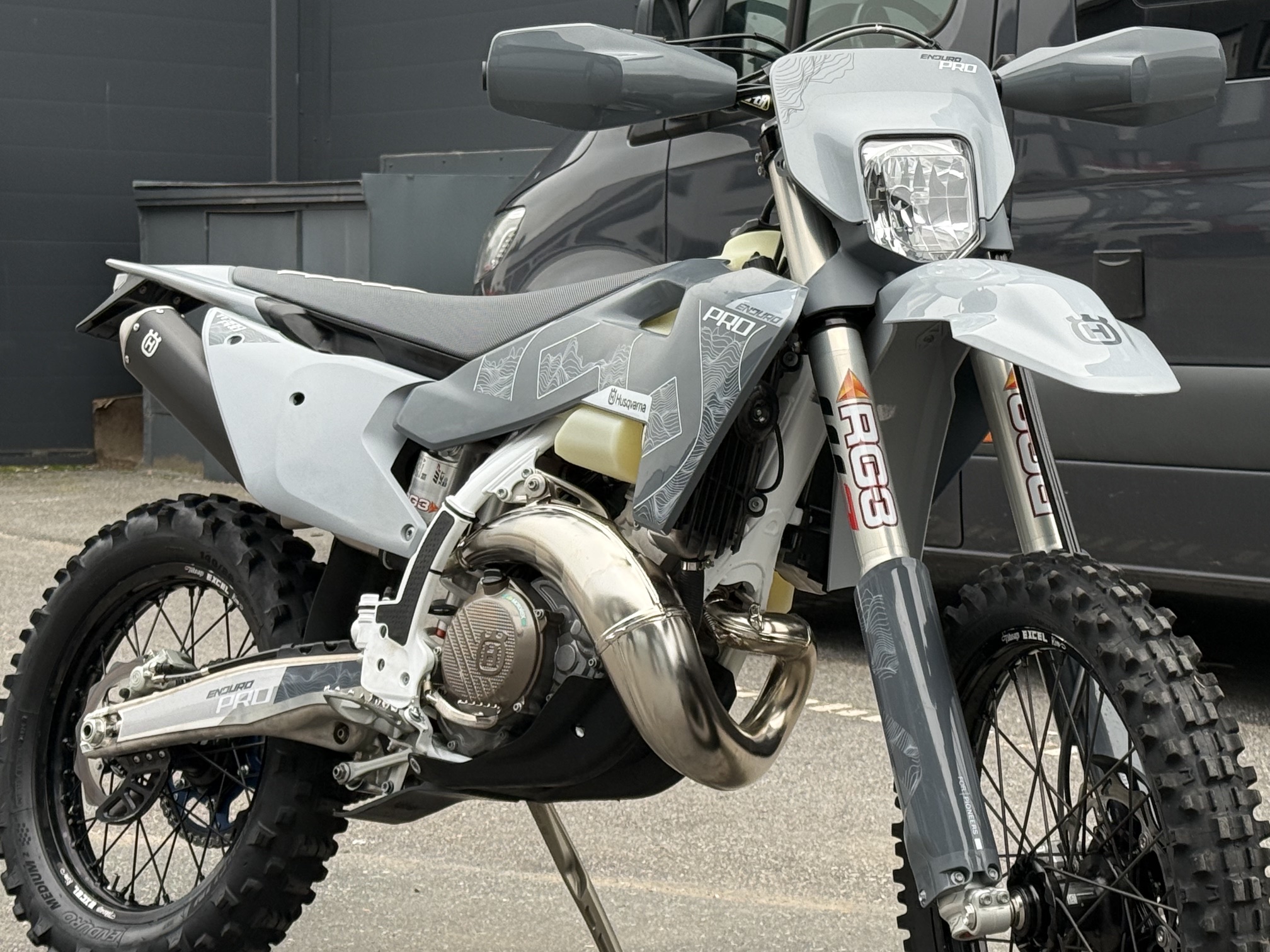 Husqvarna TE300 PRO 2026 / Endast 18tim / Räntefritt 24mån - 6