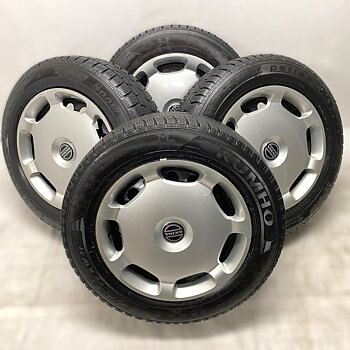 Kompletta Vinterhjul FRIKTION | 15" VOLVO 940 PLÅT 1387534 | 5x108 6x15 ET25 65.1 +  2 st 185/65 R15 88H Petlas SnowMaster W651 | V29-2011 | 7mm | 7mm + 2 st. 185/65 R15 92R XL Kumho iZen Kw31 | V24-2018 | 4mm | 4mm