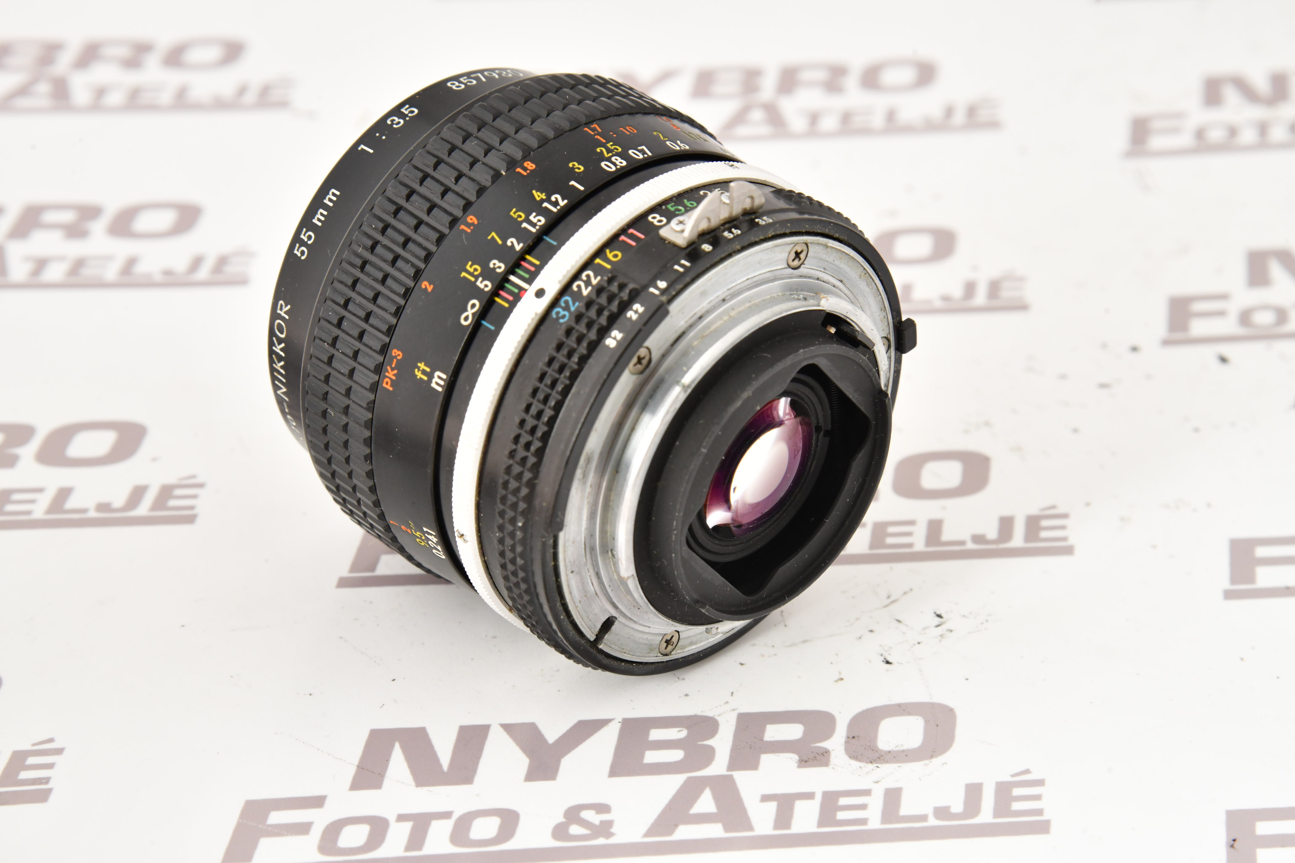 Nikon Micro-Nikkor 55 / 3,5 Ai - 2