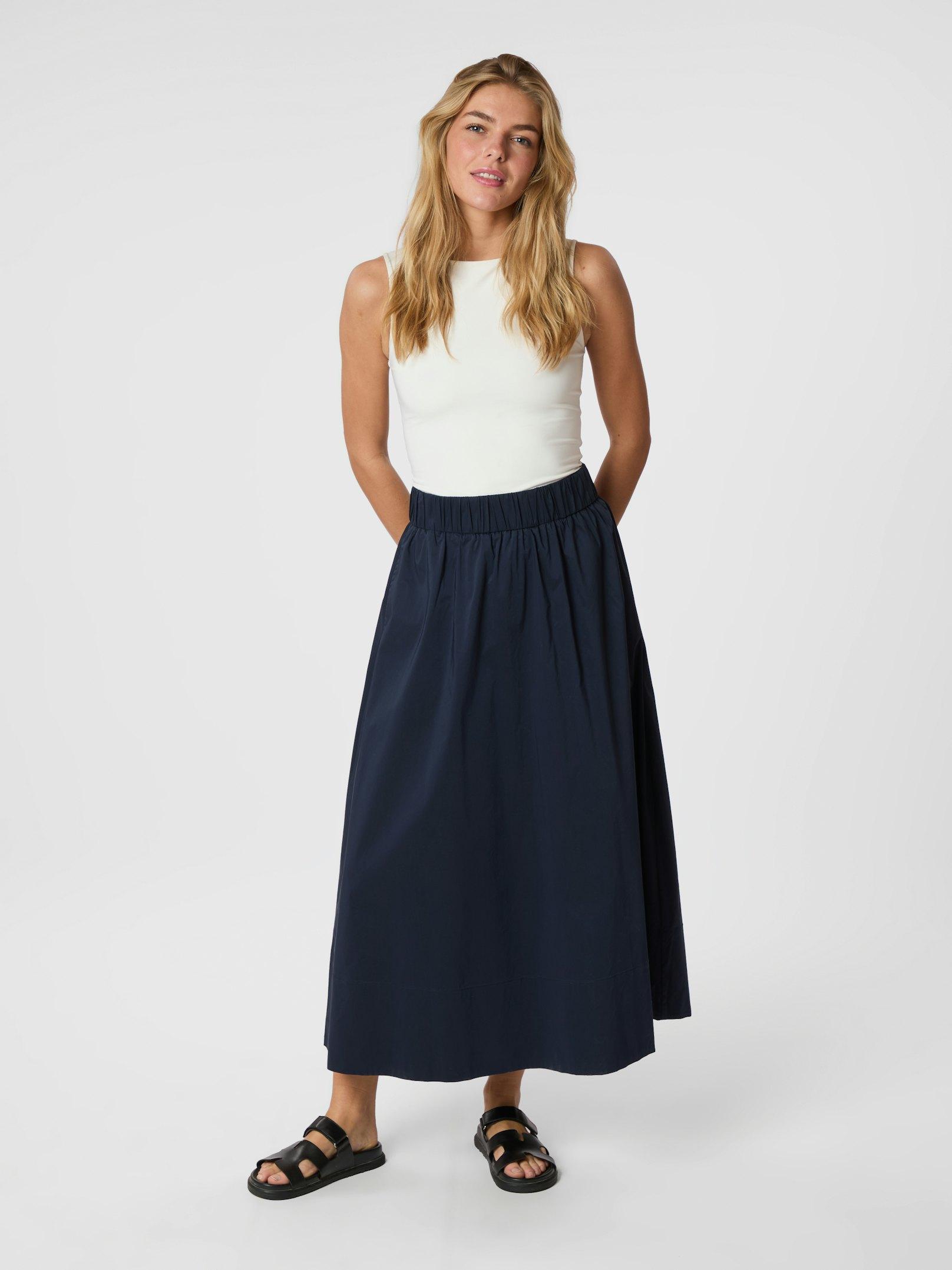Yara Long Poplin Skirt Navy - 5