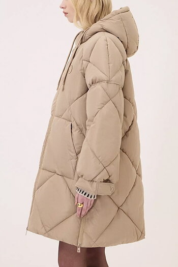 OttodÁme - Long Quilted Down Jacket Toast