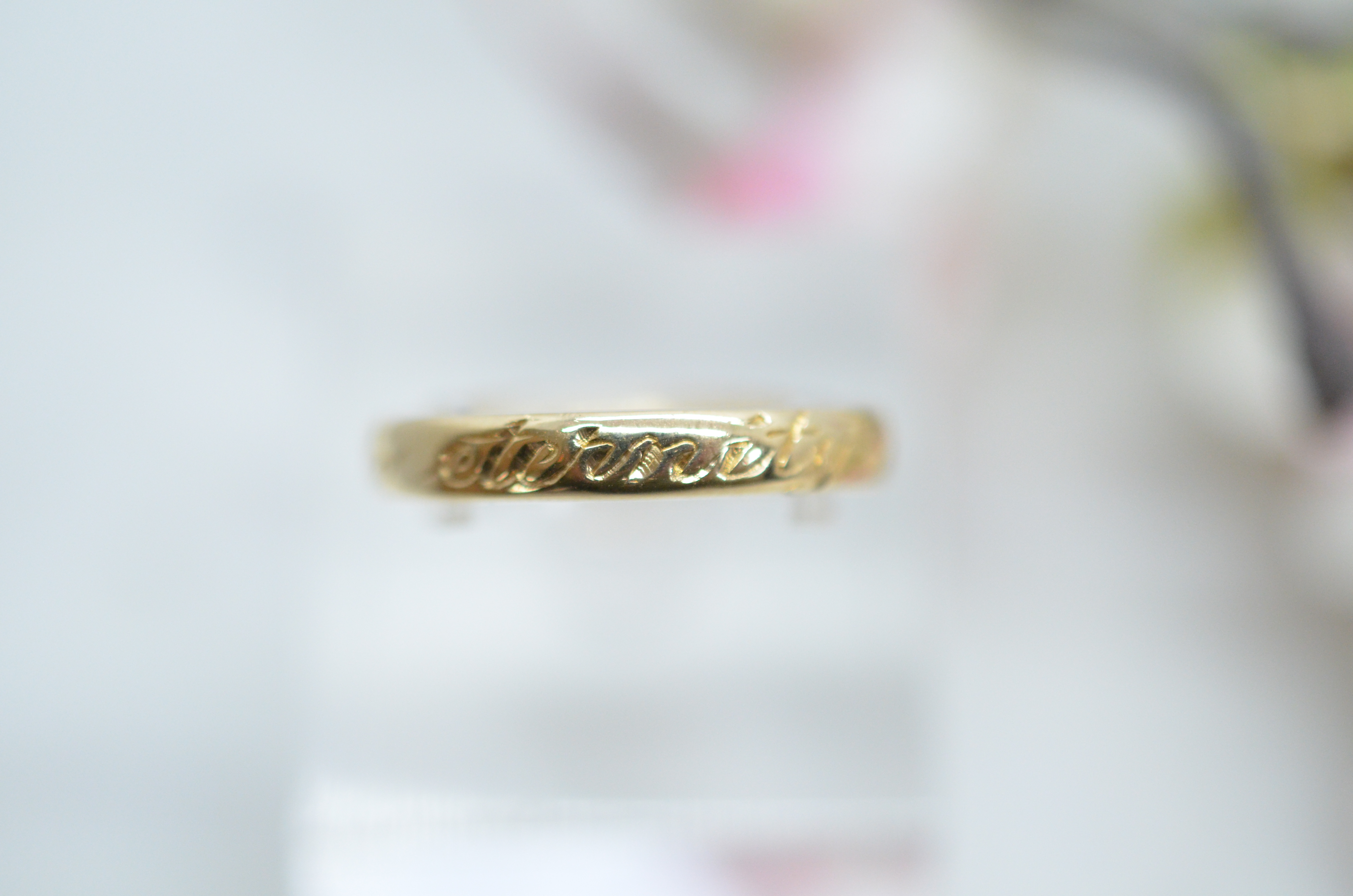 Second Hand Efva Attling 18k guldring "FROM HERE TO ETERNITY"