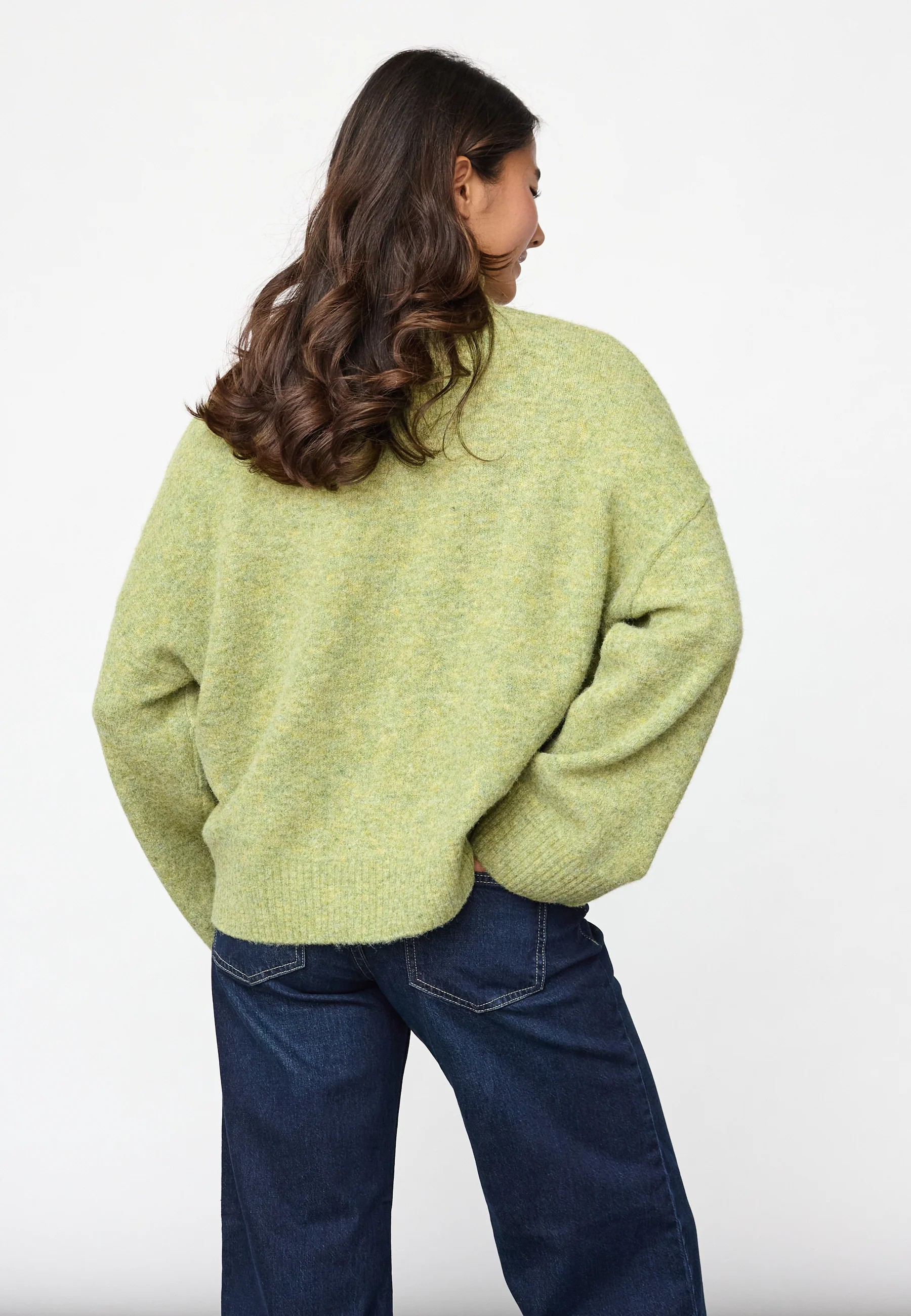 Zana Rollneck - Green Melange - Sisters Point