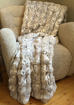 Nika blanket L - Snow leopard