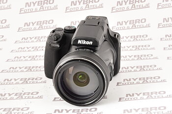 Nikon Coolpix P1000
