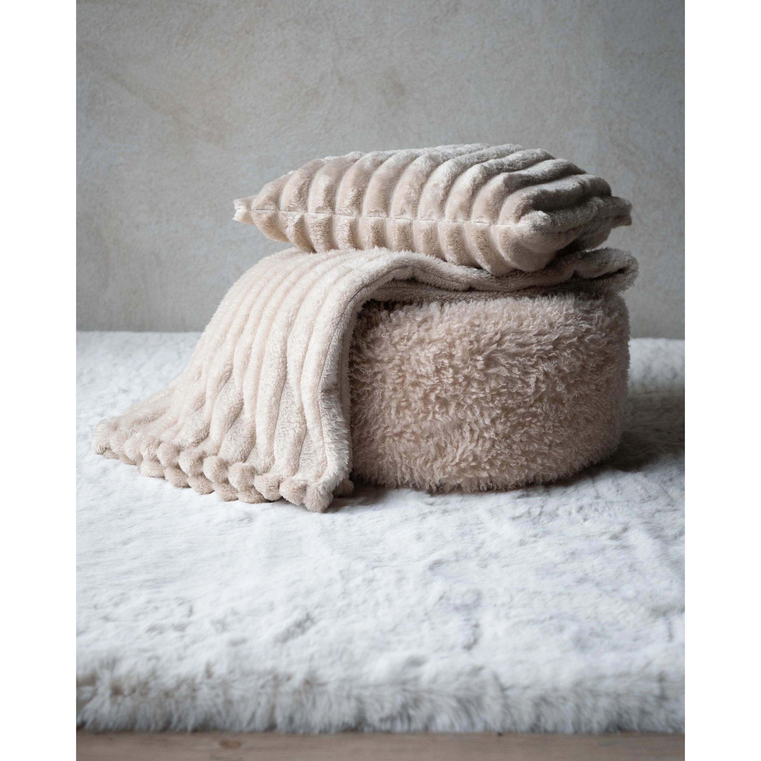 Soft and Cozy Cushion Cover Beige 45x45 cm - 2