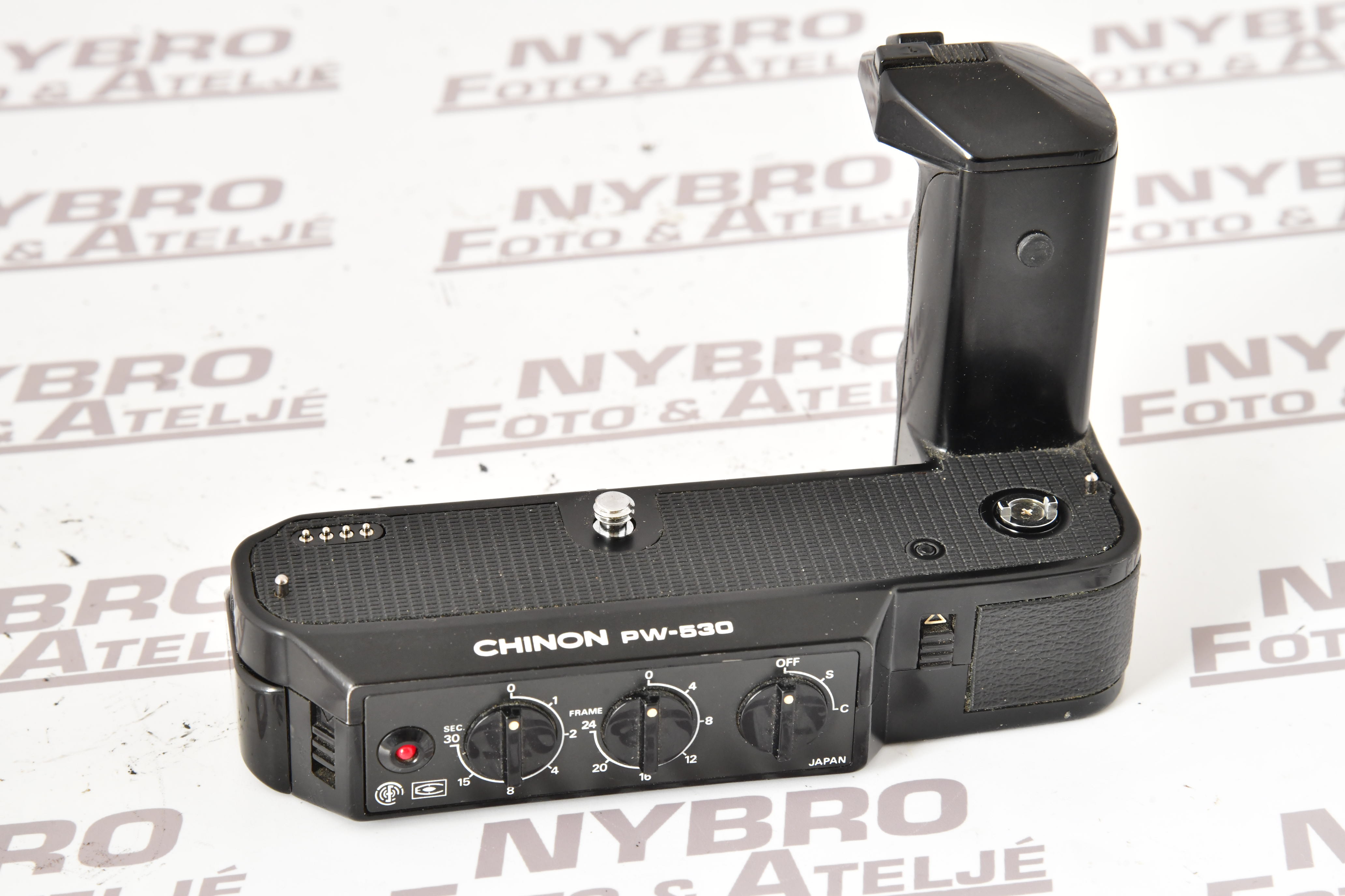 Chinon Winder PW-530 - 2