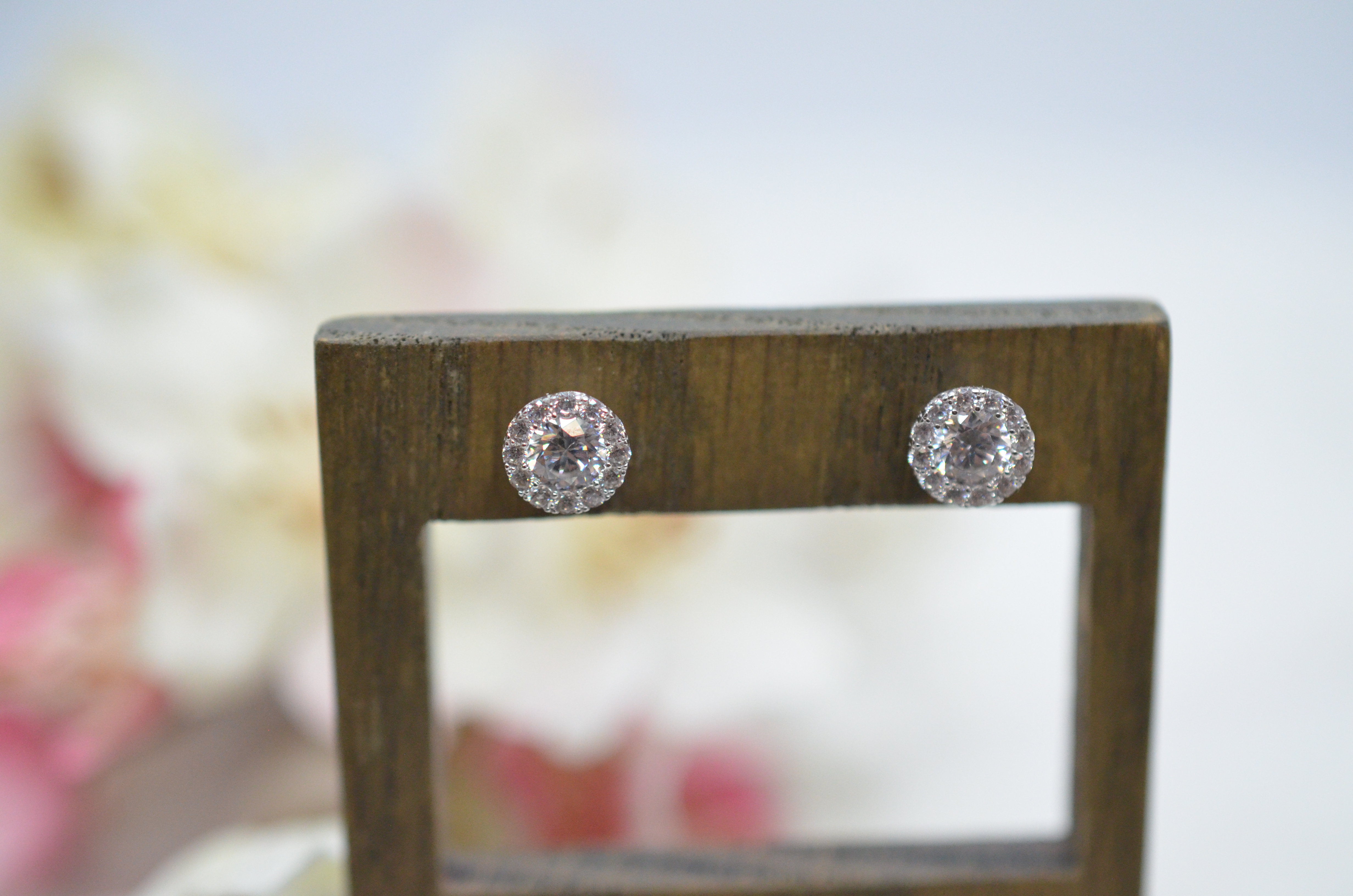 18k white gold earrings with cubic zirconia - 2