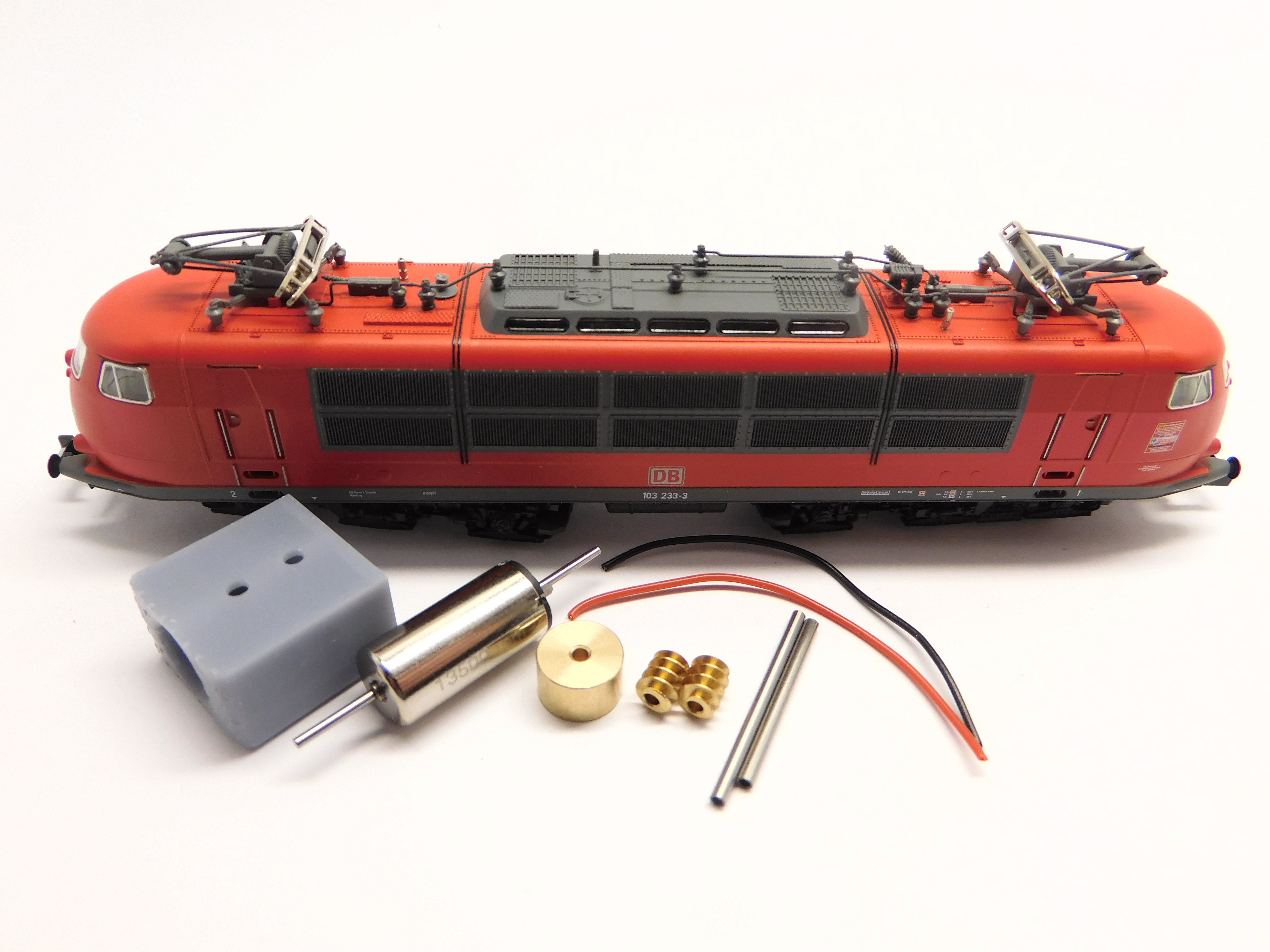 Utbytesmotor NF067C