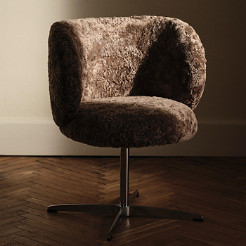 Rico spisestol Swivel Sheepskin Sahara Ferm Living