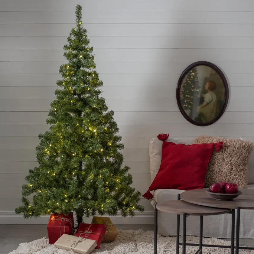 Julgran med LED Ottawa 180cm - 2