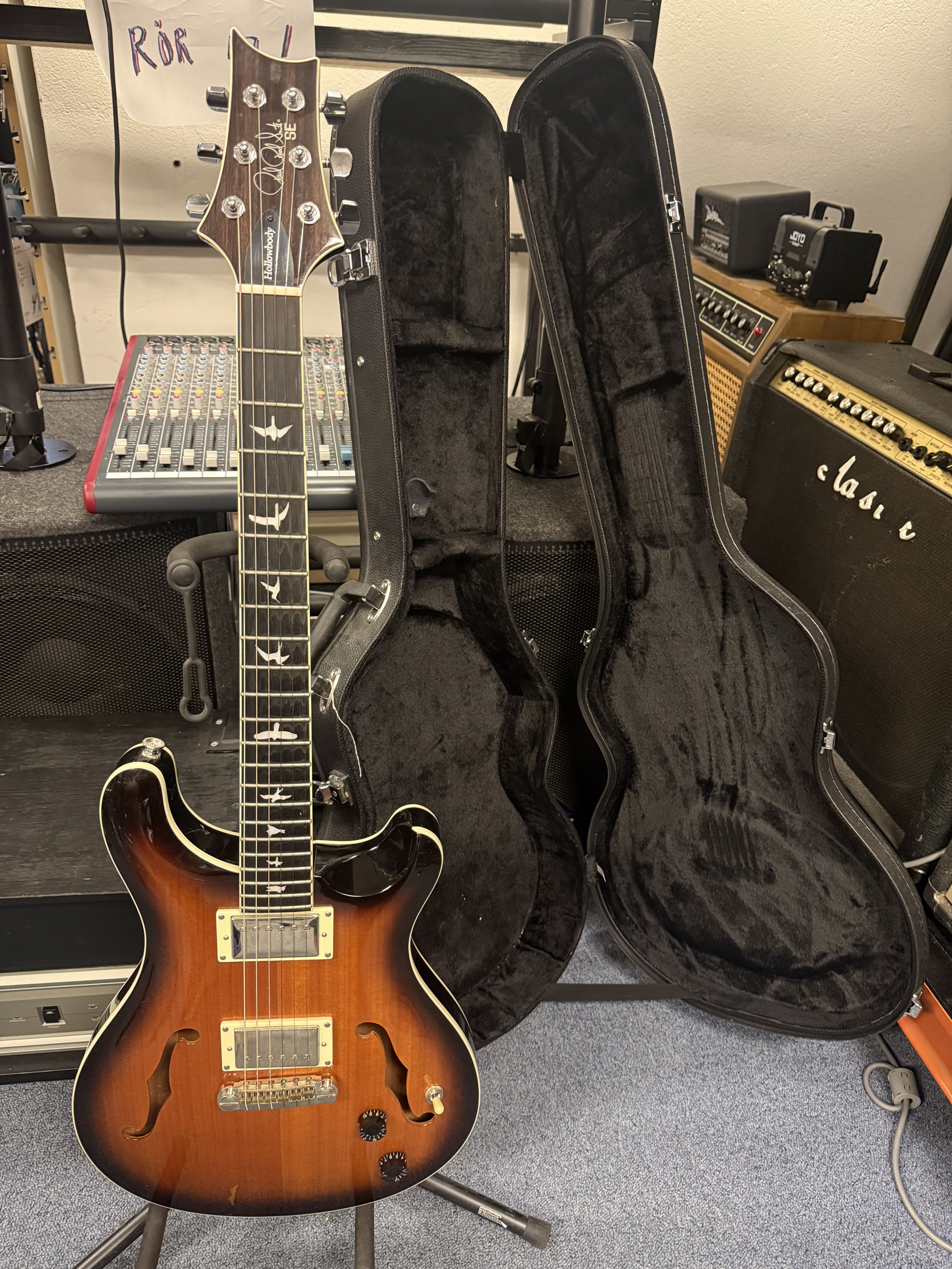PRS SE Hollowbody inkl hardcase och strap
