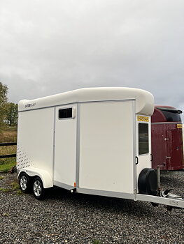 Hästtransport Umesläp B60 2012 (FRI frakt)
