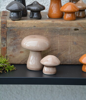 Svamp beige i keramik 7,2 cm