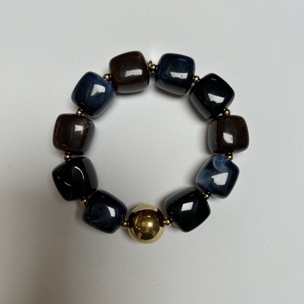 Bracelet blue