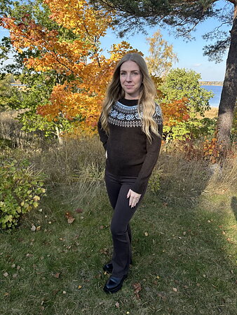 Vero Moda - Simone Stickad Tröja Brun