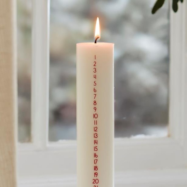 Kalenderljus Ø5 cm - Vitt/Röda siffror