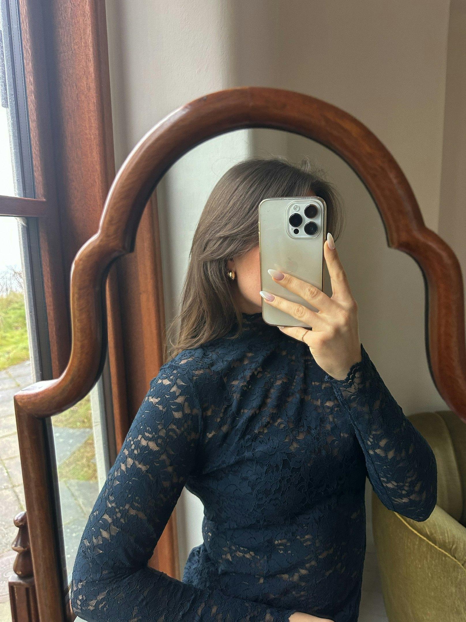 Liza Laceflower Blouse Navy - 9