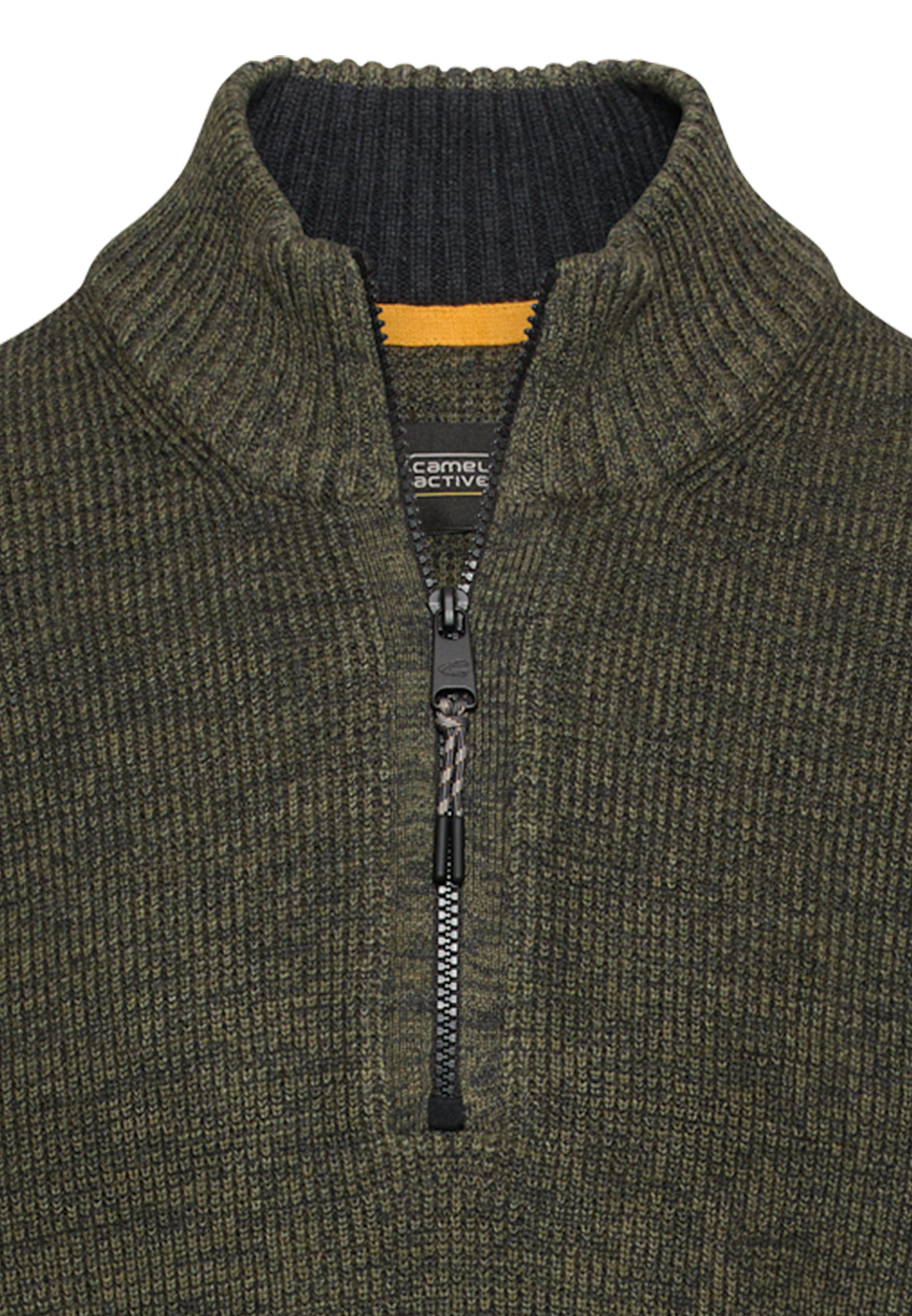 Stickad tröja mörkgrön i melerad look från camel active - 3