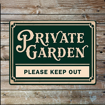 Metallskylt i vintagestil – Private Garden, Please Keep Out 15x20cm