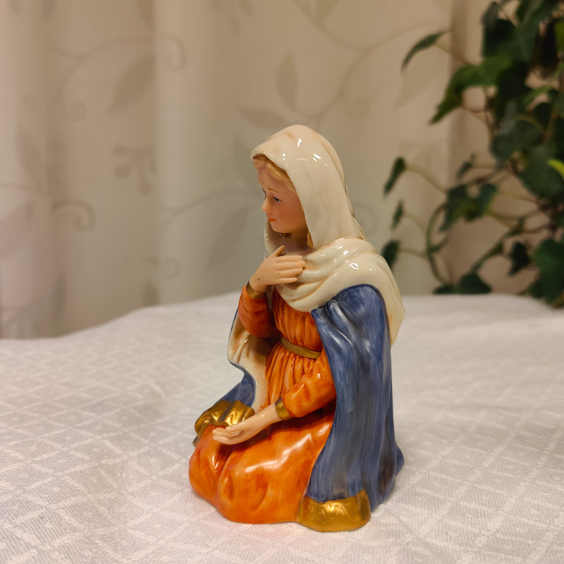 Jungfru Maria figur från Fyrklövern - 2